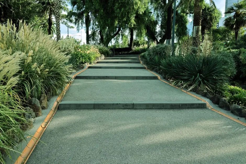 Greens & Outdoors at BIRLA ESTATES MULUND, Mulund West, Mumbai